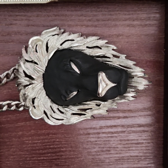 Lion head Razza black and silver plated necklace - Picture 2 of 8